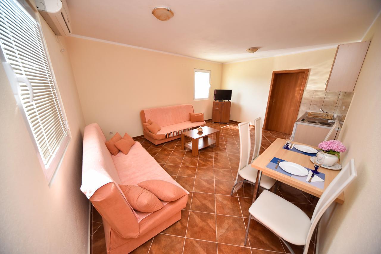 Apartmani Stanisic Čanj Dış mekan fotoğraf