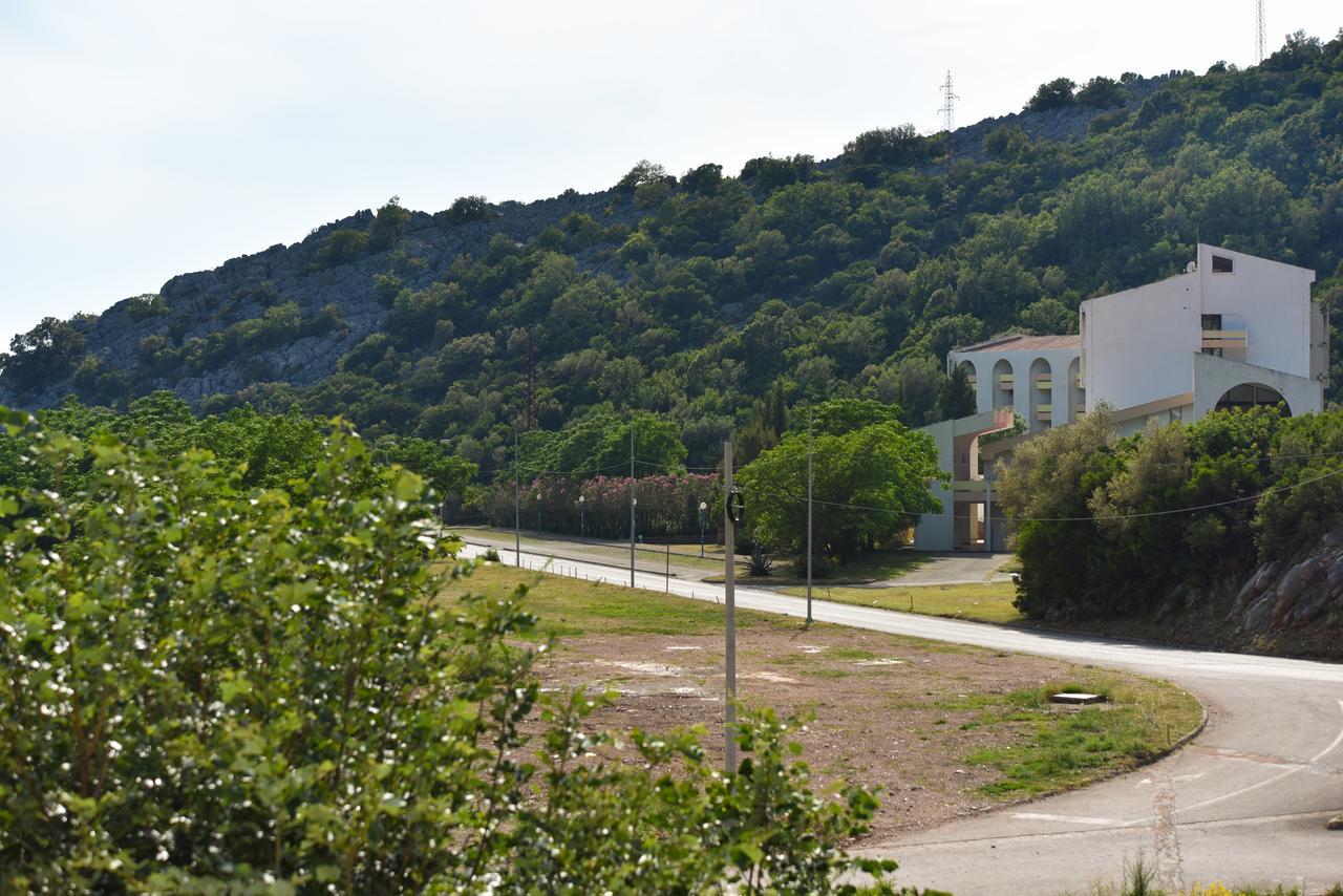Apartmani Stanisic Čanj Dış mekan fotoğraf